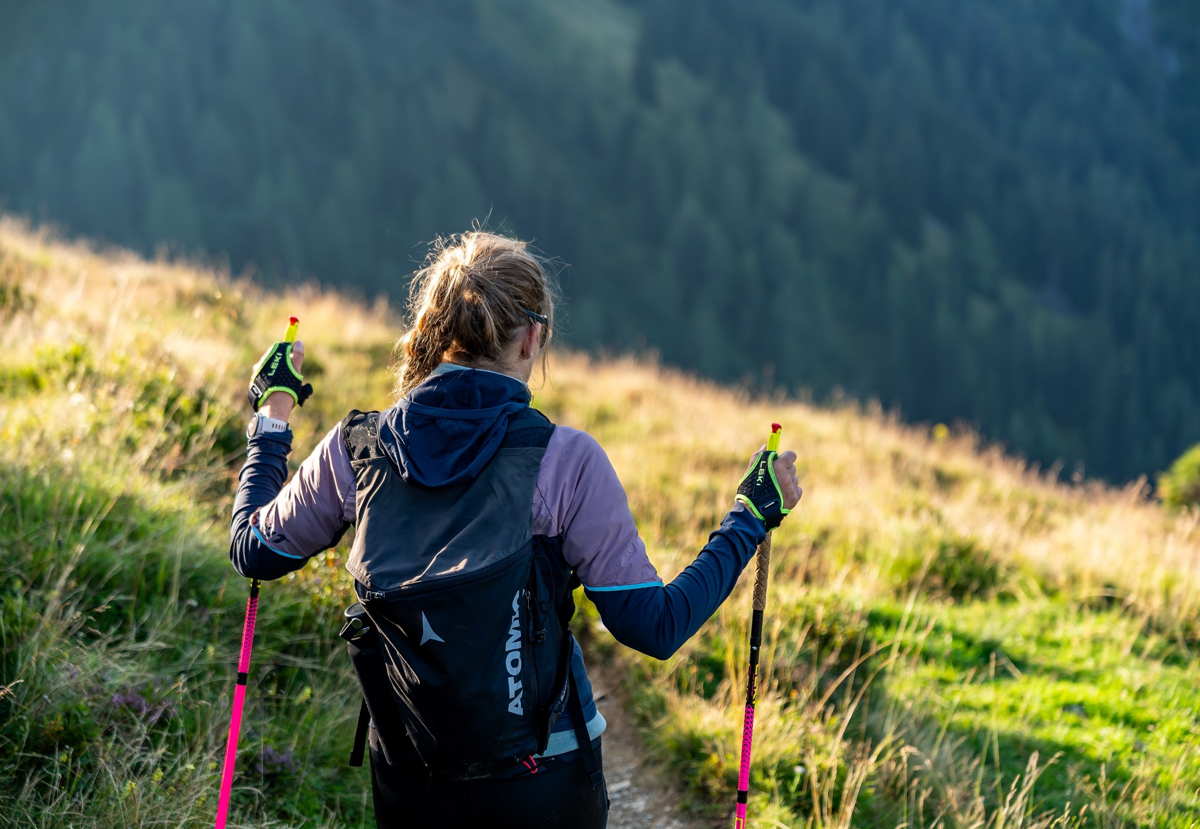 Wandern im Tal der Almen
